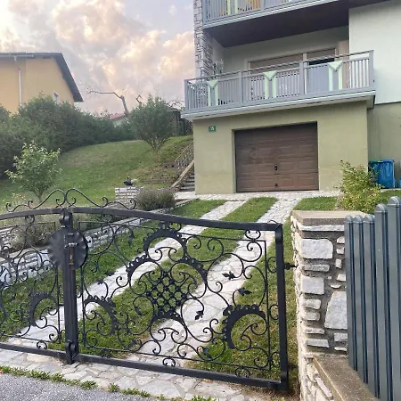 Апартаменты Mit Parkblick Граткорн