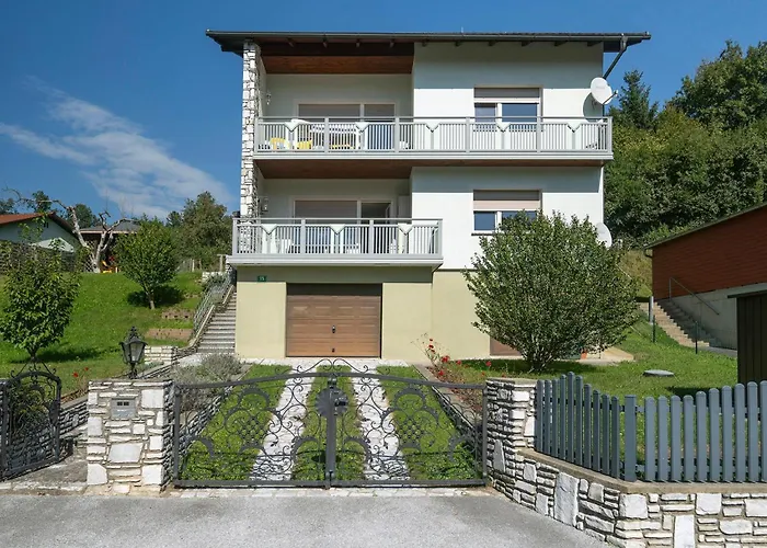 Appartement Mit Parkblick *